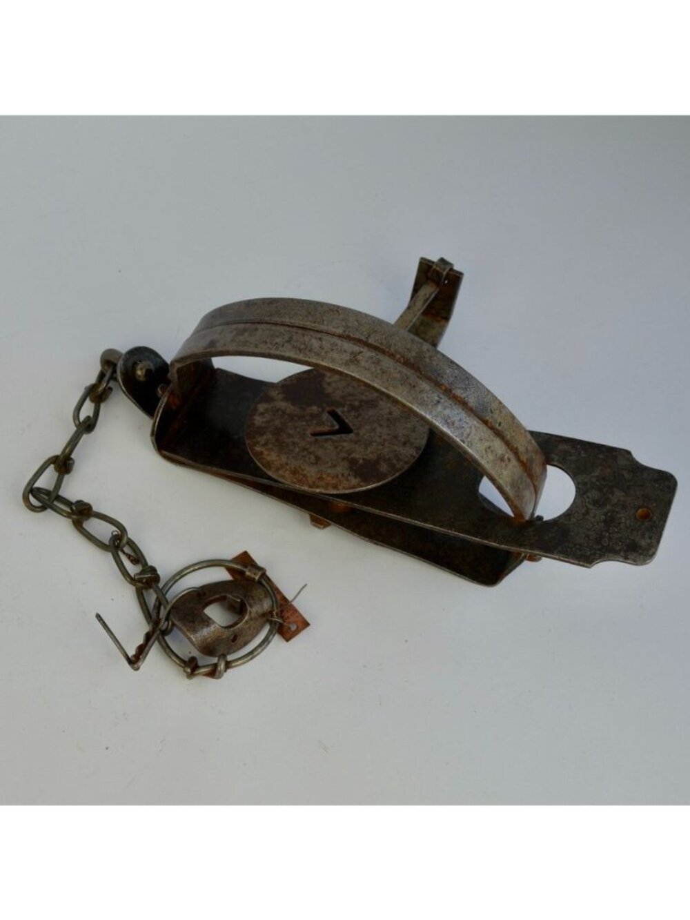 Vintage Victor #4 Jump Trap Underspring Oneida No. 4 Beaver Otter